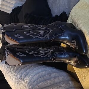 Black Woman Boot Size 9